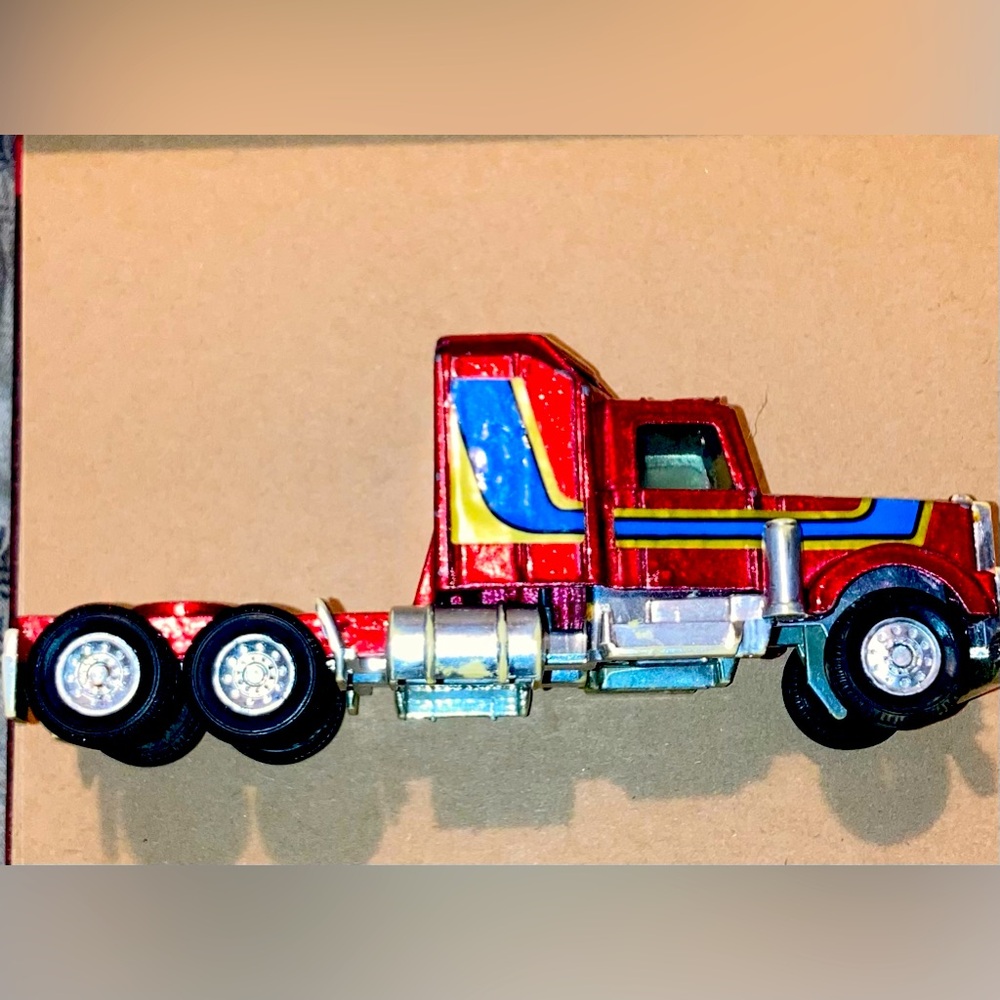 KENWORTH AERODYNE Red White Semi Truck Cab Toy Made in USA